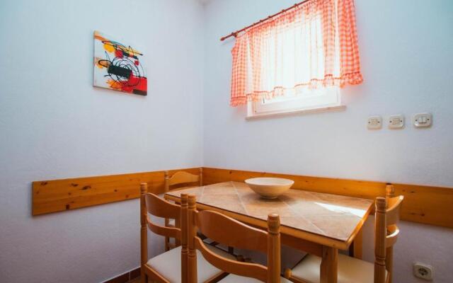 Apartments Bela2 - great location