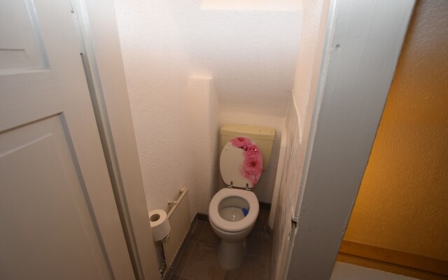 AB Apartment 65