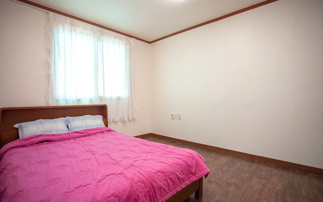 Yeoju Unique Pension