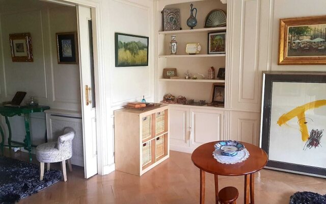 Modern B&B Somosaguas