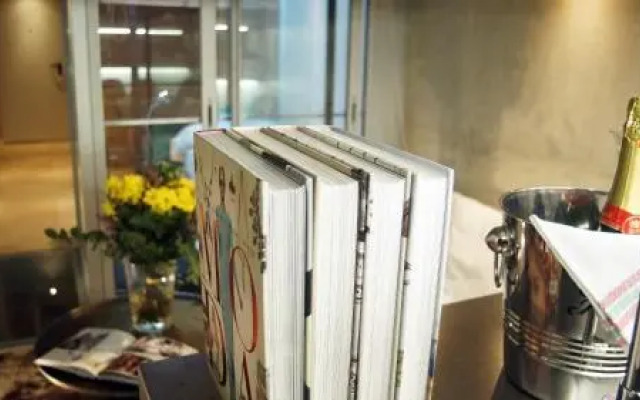 My Space Barcelona Pool City Center