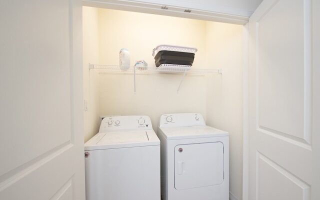 The Blue Turtle 3 Bedroom Townhouse