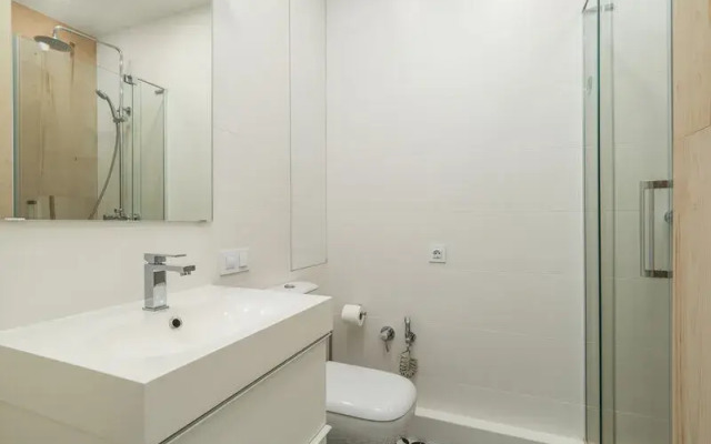 Йо Плейс на улице Уральская, д. 75, корпус 2