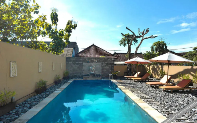 Airy Jimbaran Songnipi 8 Bali