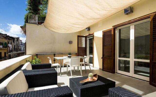 Cassari UpArtments