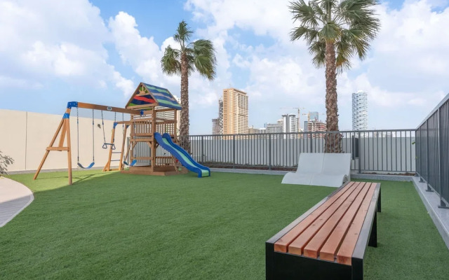 Sleek Studio in Jumeirah Village Triangle