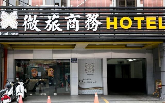 WL Hotel