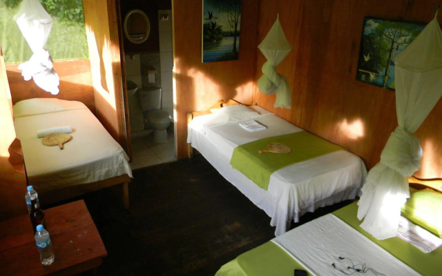 Jacamar Lodge Expeditions