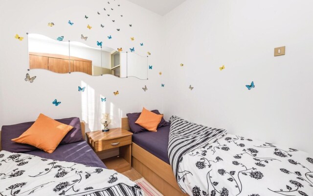 Awesome Home in Kastav with Hot Tub, WiFi & 3 Bedrooms