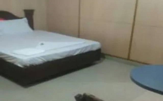 Hotel Priya