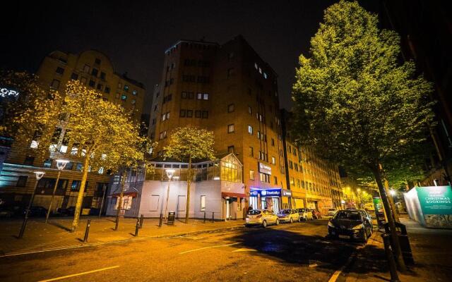 Travelodge Belfast Central