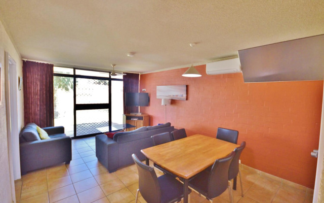 Riverview Holiday Apartment 77 - Kalbarri WA