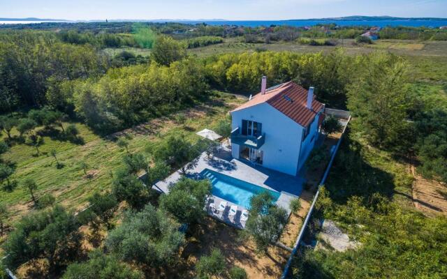 Villa Aria