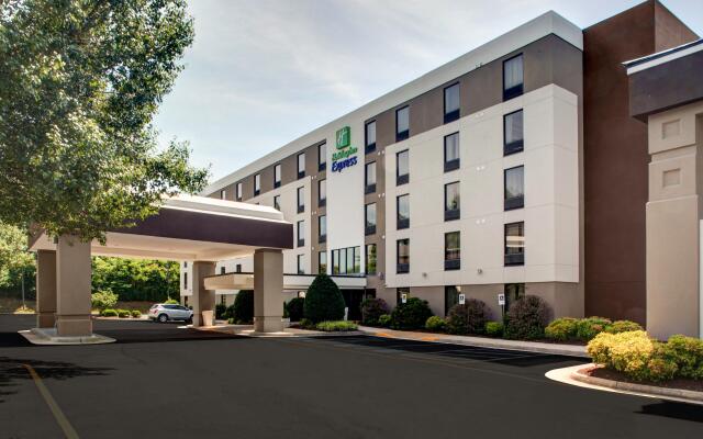 Holiday Inn Express Richmond-Mechanicsville, an IHG Hotel