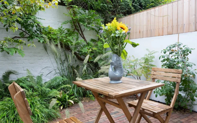 Baxendale Street by Onefinestay