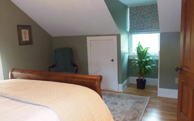 Diplomat Bed & Breakfast