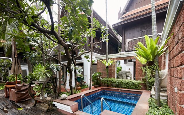 The Davis Bangkok Hotel