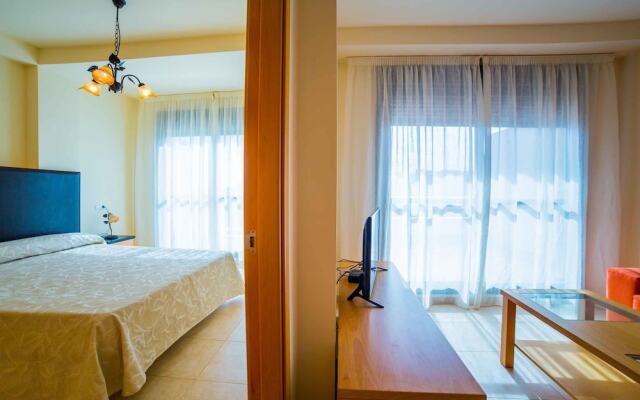 Apartamentos Adaria Vera