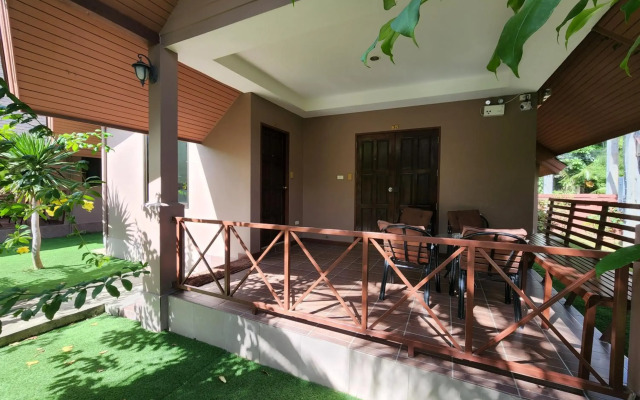 La-or Resort