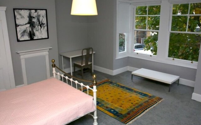 Croydon Luxurious Home