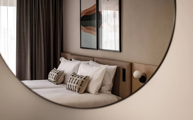 Strand Suites By Neu Collective