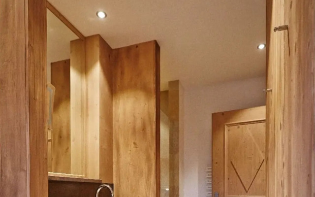 Suite Birch Modern Retreat