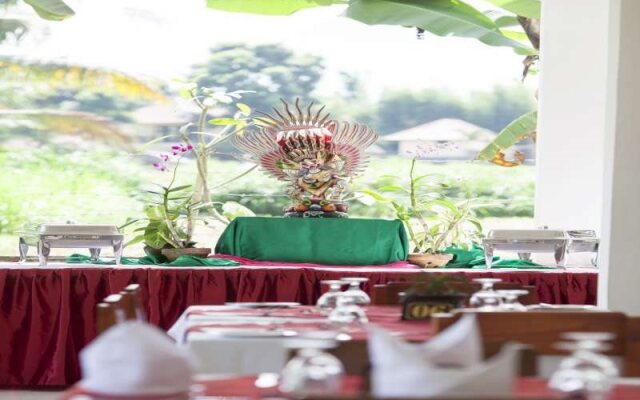 Step Ubud