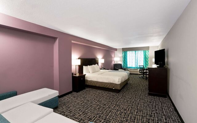 La Quinta Inn & Suites by Wyndham Cookeville