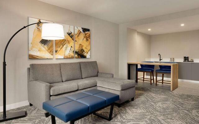 DoubleTree by Hilton Canton Downtown