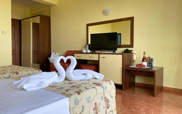 Hotel Zaara
