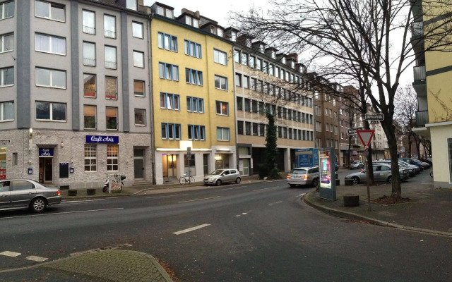 City Lounge Hotel