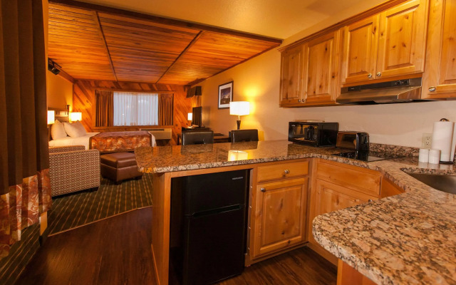 Best Western Plus Tree House