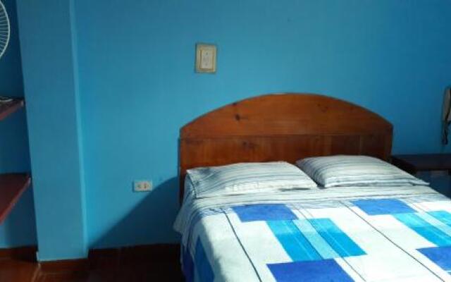 Hostal Cesar's Moche