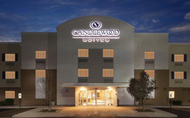Candlewood Suites Aurora-Naperville by IHG
