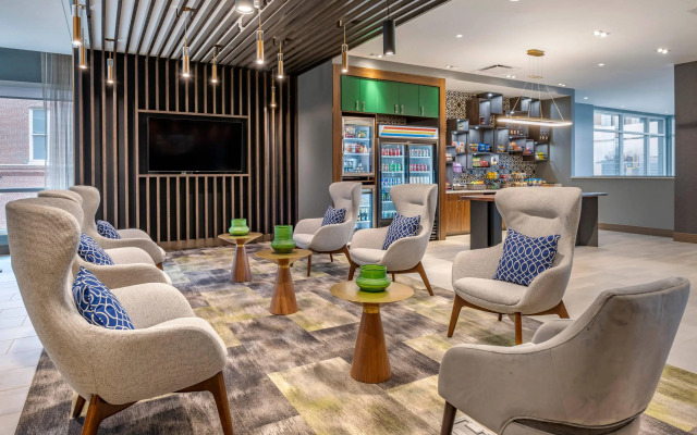 Cambria Hotel Louisville Downtown-Whiskey Row