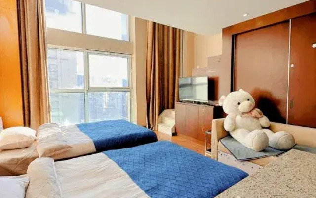 XueZhongYu Loft International Apartment