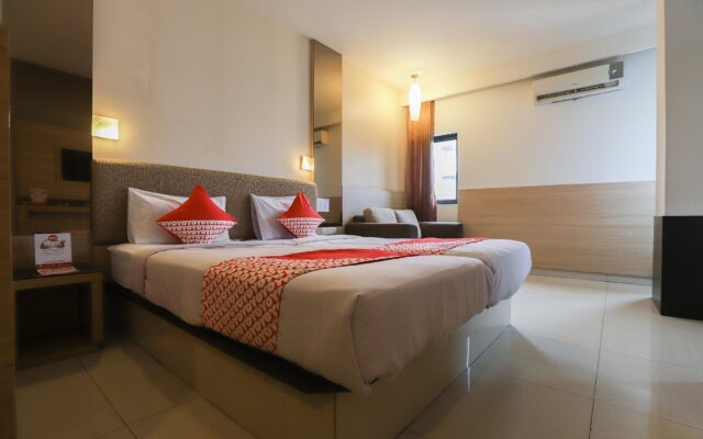 Penthouse Hotel By OYO Rooms
