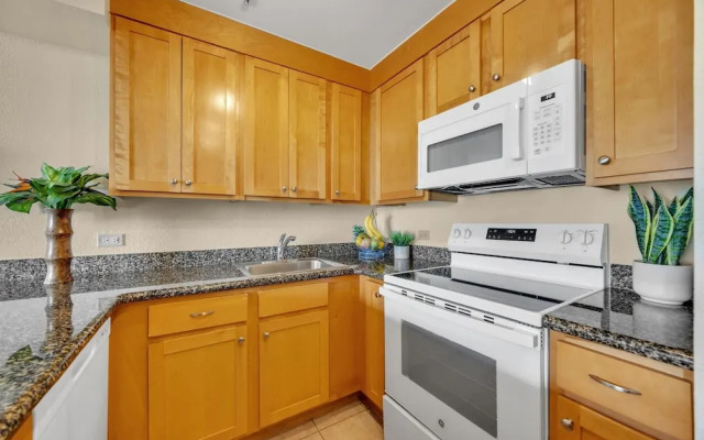 Kaanapali Shores 443