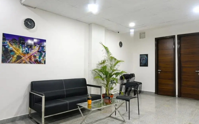 Relaxing 1 Bhk Service Apartment With Balcony Gym