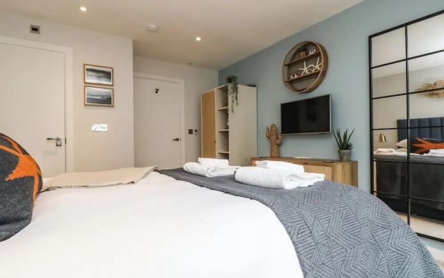 Apartment 3 Fistral Beach