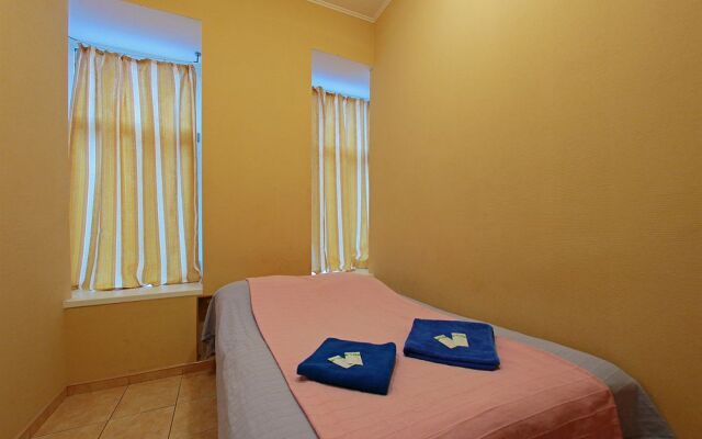 Samsonov Hotel Ligovskiy 48