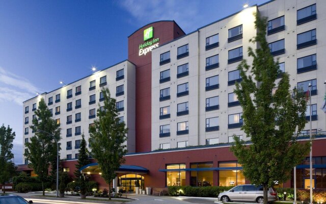 Holiday Inn Express Vancouver Airport Richmond, an IHG Hotel