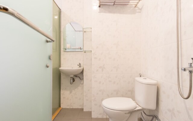 OYO 1177 Wbs Residence