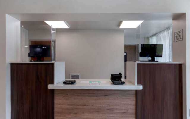 Quality Inn Saint Petersburg North-Tampa Bay