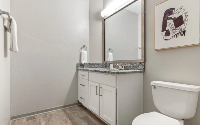 Northlake Apartments By Landing