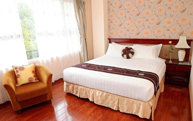 The Flower Boutique Hotel & Travel