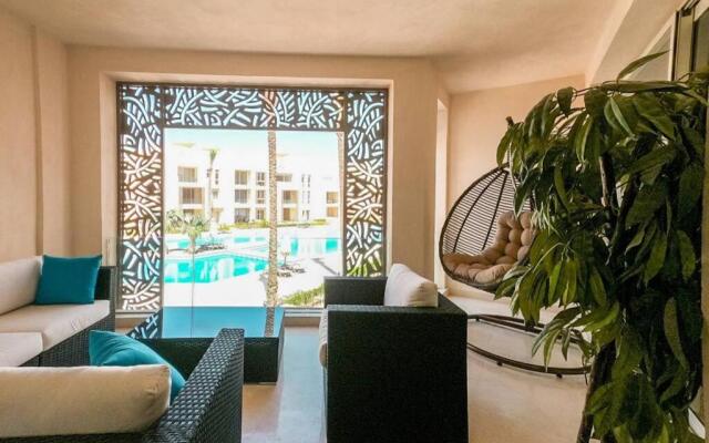 Mangroovy 3BR Apartment Private Beach & Pool View