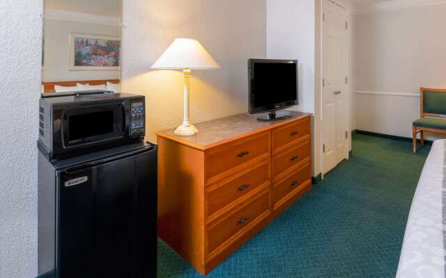 La Quinta Inn by Wyndham Farmington