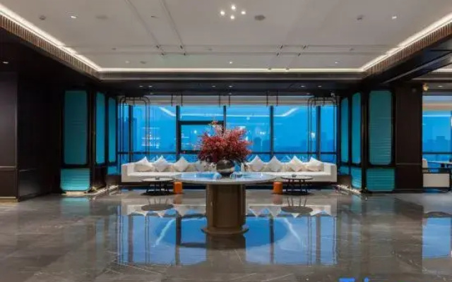Till Bright Hotel (Changsha Wuyi Square Peiyuanqiao Metro Station Branch)