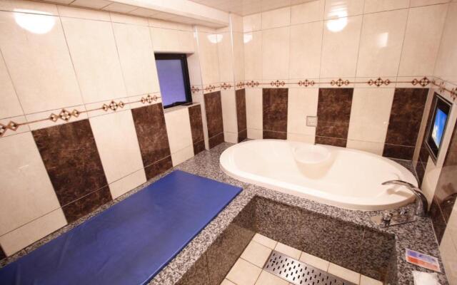 HOTEL ATLAS Shinjuku Kabukicho - Adults Only